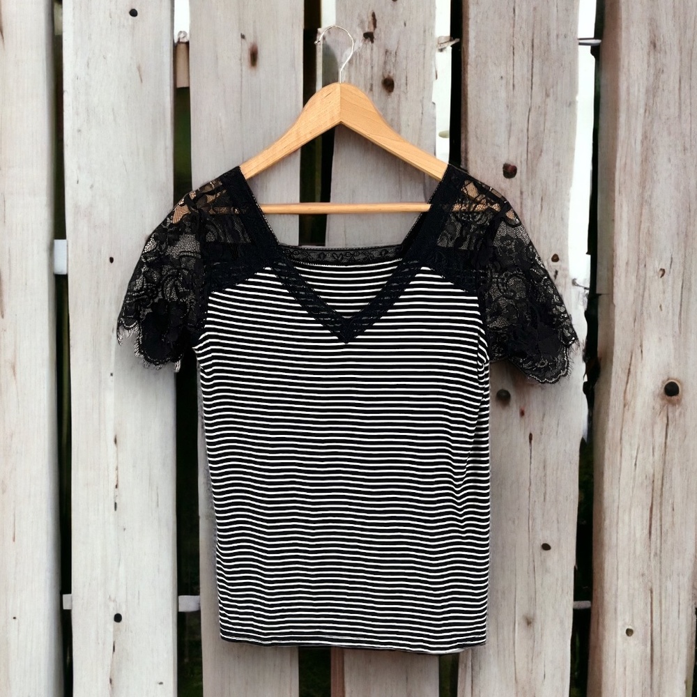 Women's Black and White Striped T-Shirt with Lace Short Sleeves
